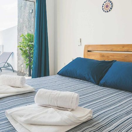 Monterey House Playa Blanca Villa Екстериор снимка