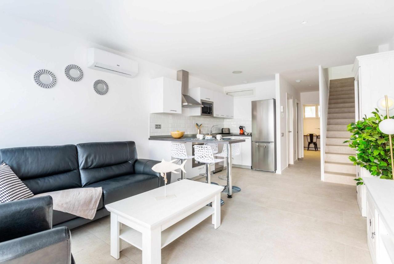 Monterey House Playa Blanca Villa Екстериор снимка