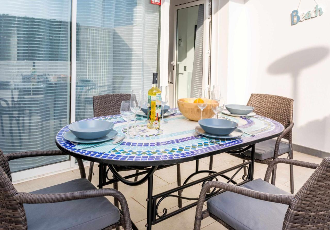 Monterey House Playa Blanca Villa Екстериор снимка