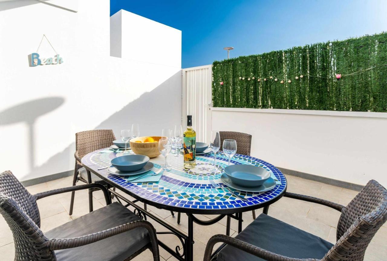 Monterey House Playa Blanca Villa Екстериор снимка